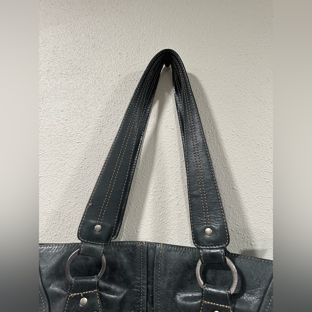 Kenneth Cole Reaction Purse - Picture 4 of 7